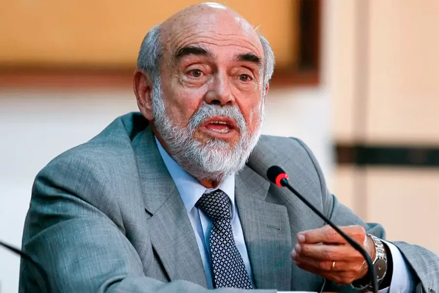 Morre advogado Marcello Lavenère, que pediu impeachment de Collor