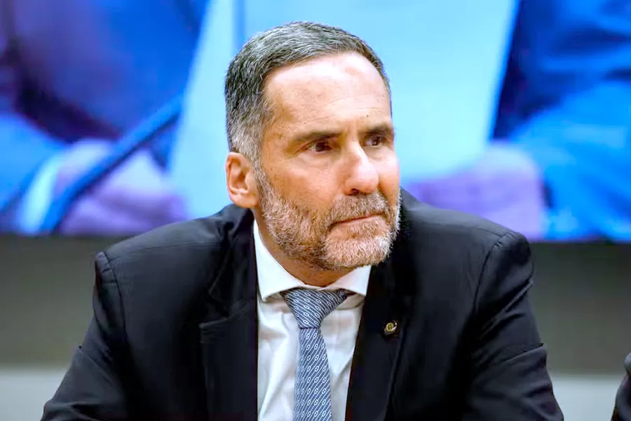 Governo mira em milícias e facções e elabora novo plano para atuar em regiões dominadas pelo crime organizado