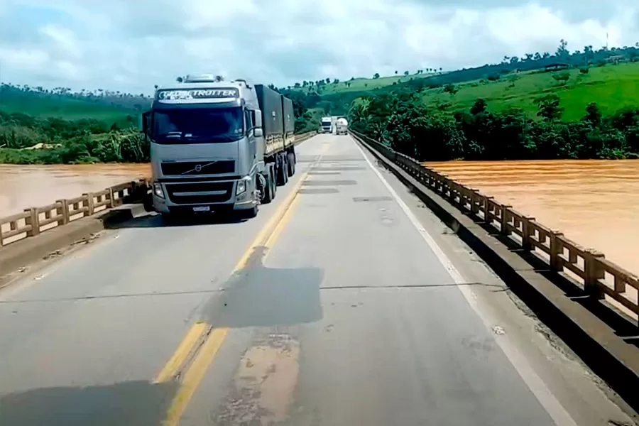 PRF e Dnit divergem sobre responsabilidade na fiscalização de ponte em Itapebi