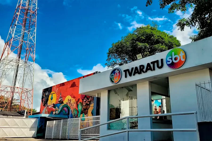 Aratu chega a Teixeira de Freitas com TV digital; confira canal e programação