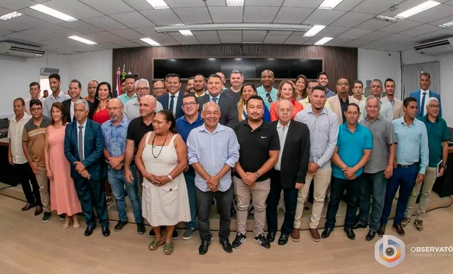 Vereador Jonatas Santos é eleito para comandar a União das Câmaras Municipais do Extremo Sul Vereador Jonatas Santos é eleito para comandar a União das Câmaras Municipais do Extremo Sul