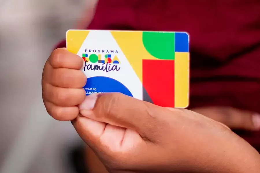 Caixa paga Bolsa Família a beneficiários com NIS de final 8