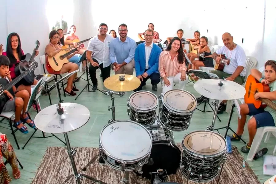 Casa da Cultura é inaugurada em espaço inovador e totalmente equipado em Teixeira de Freitas Casa da Cultura é inaugurada em espaço inovador e totalmente equipado em Teixeira de Freitas