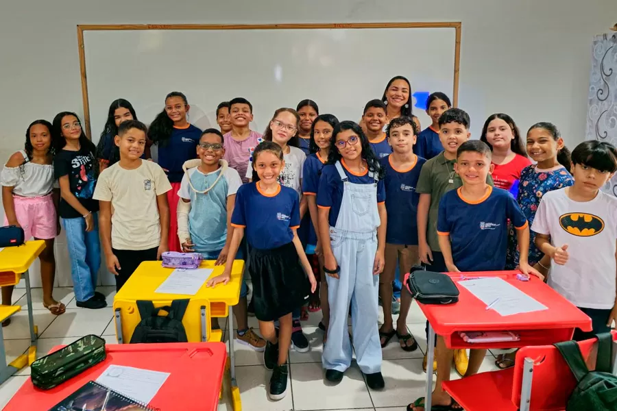 Escolas municipais abrem as portas para milhares de estudantes na volta às aulas