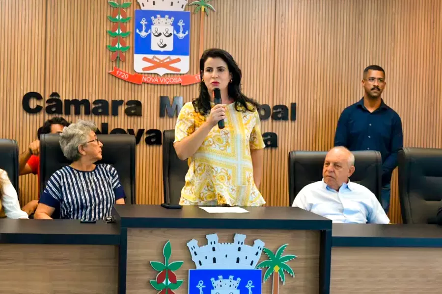 Nova Viçosa debate impactos da lama de Mariana e cobra reconhecimento da Bahia como afetada Nova Viçosa debate impactos da lama de Mariana e cobra reconhecimento da Bahia como afetada