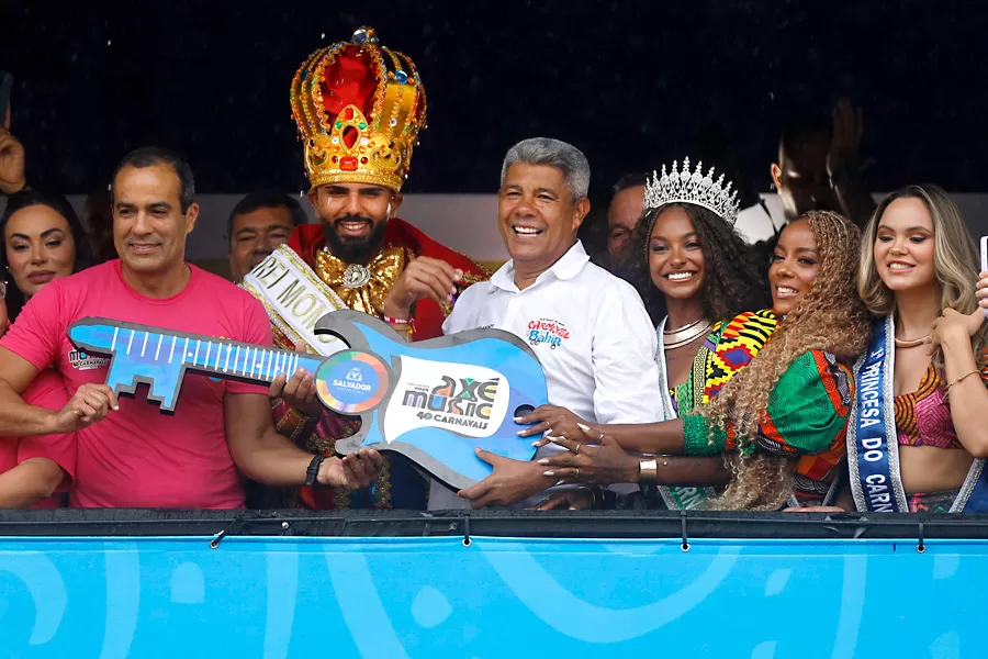 Governador Jerônimo oficializa a abertura do Carnaval 2025 da Bahia Governador Jerônimo oficializa a abertura do Carnaval 2025 da Bahia