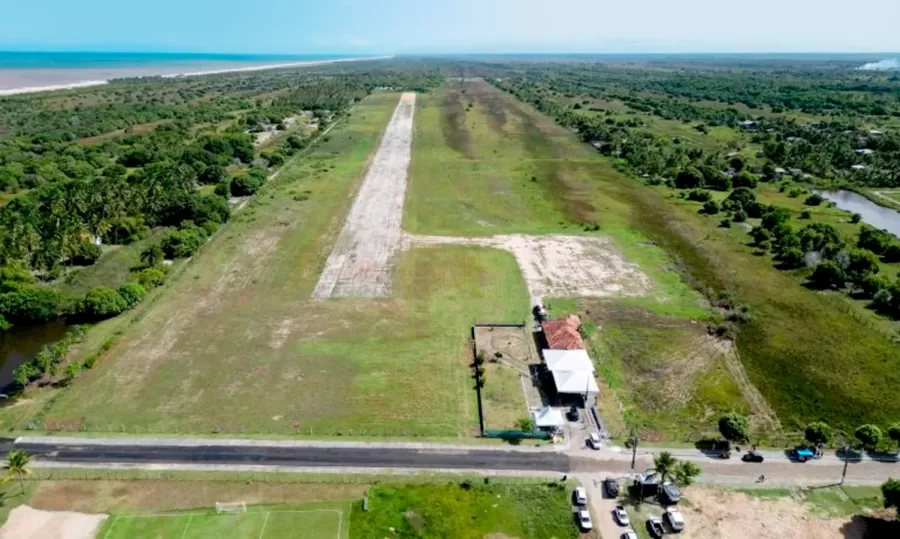 Belmonte avança no transporte aéreo e na saúde, com entregas e assinatura de ordem de serviço