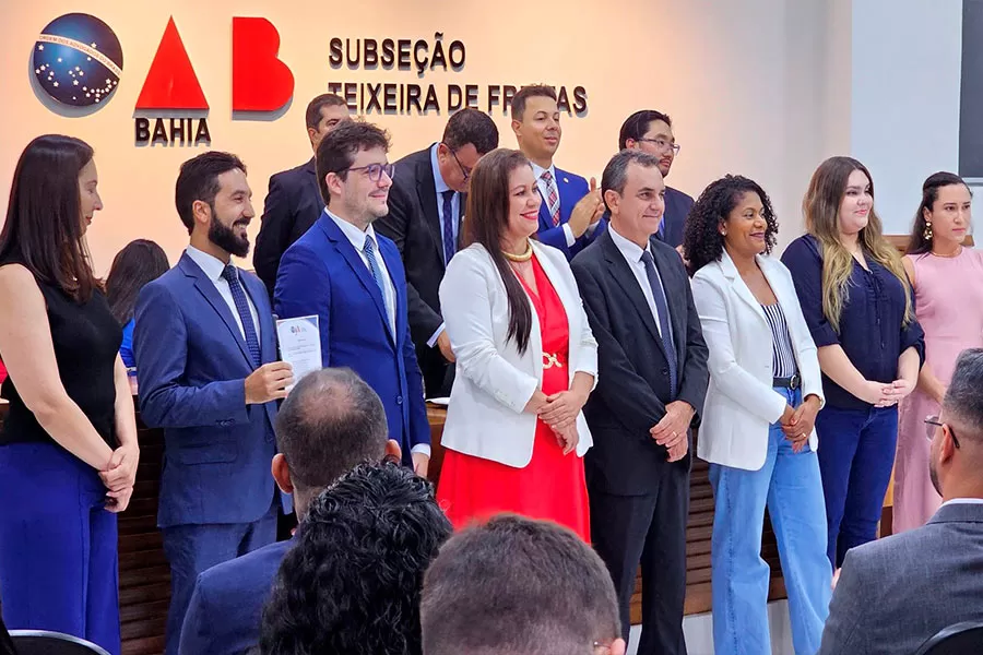 Advogada Hemillay Aguiar assume presidência da Comissão de Direito dos Animais da OAB de Teixeira de Freitas