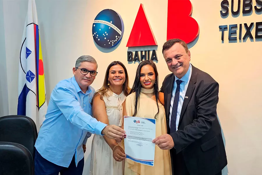 Advogada Hemillay Aguiar assume presidência da Comissão de Direito dos Animais da OAB de Teixeira de Freitas