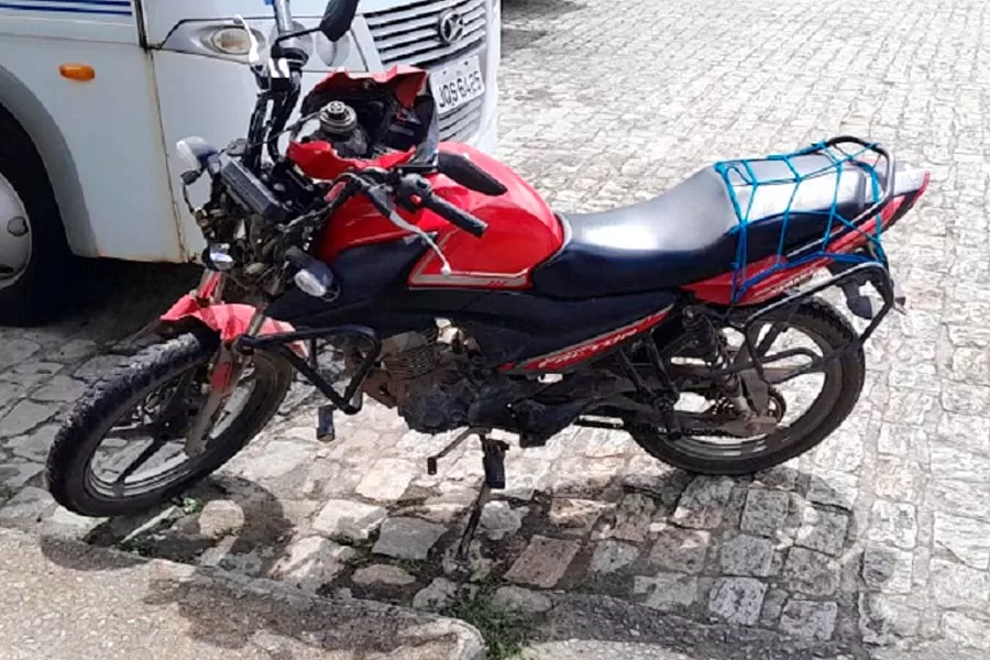 Homem de 81 anos morre atropelado por motocicleta na Avenida Getúlio Vargas