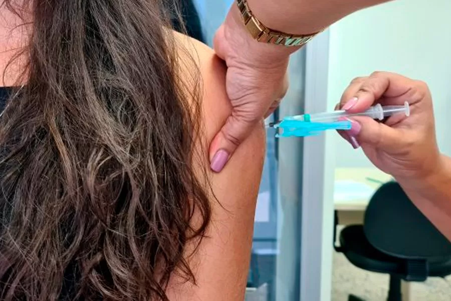 Sesab convoca população baiana para vacinação contra Influenza Sesab convoca população baiana para vacinação contra Influenza