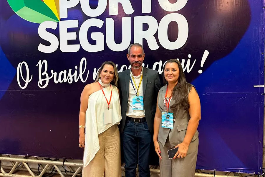 Gestores de Nova Viçosa participam de encontro estadual sobre Assistência Social em Porto Seguro Gestores de Nova Viçosa participam de encontro estadual sobre Assistência Social em Porto Seguro