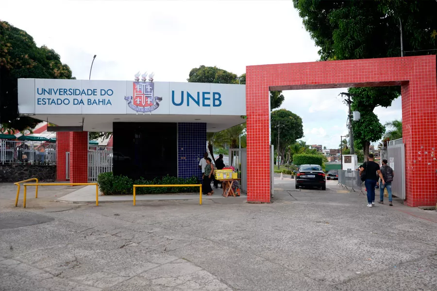 Uneb lança edital para produção de obras literárias negras e indígenas da Bahia; inscrições até 26 de maio
