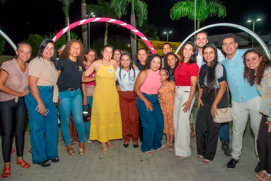 Mistura Cultural abre os 40 dias de comemoração pelos 40 anos de Teixeira de Freitas Mistura Cultural abre os 40 dias de comemoração pelos 40 anos de Teixeira de Freitas
