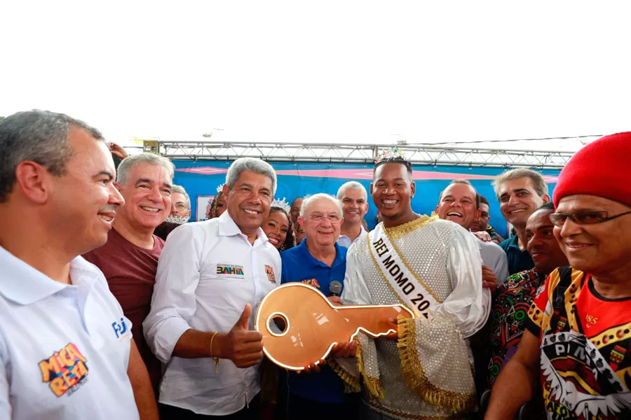 “A Micareta de Feira de Santana deve ser um espaço de respeito”, declarou governador durante abertura oficial da festa