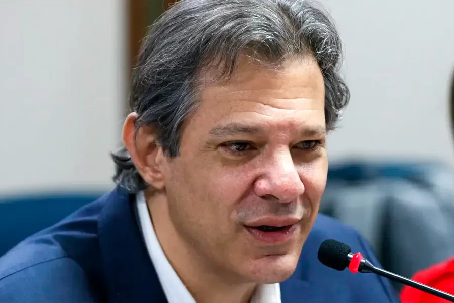 Haddad viaja à Califórnia para buscar investimentos em data centers