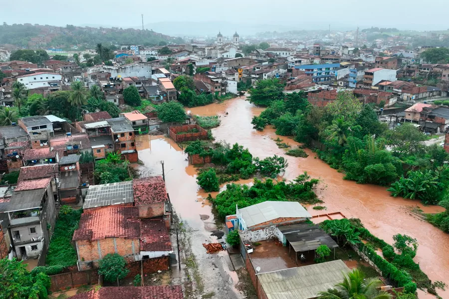 Governo do Estado se mobiliza para prestar apoio a municípios baianos afetados pelas chuvas
