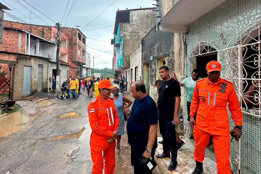 Governo do Estado se mobiliza para prestar apoio a municípios baianos afetados pelas chuvas