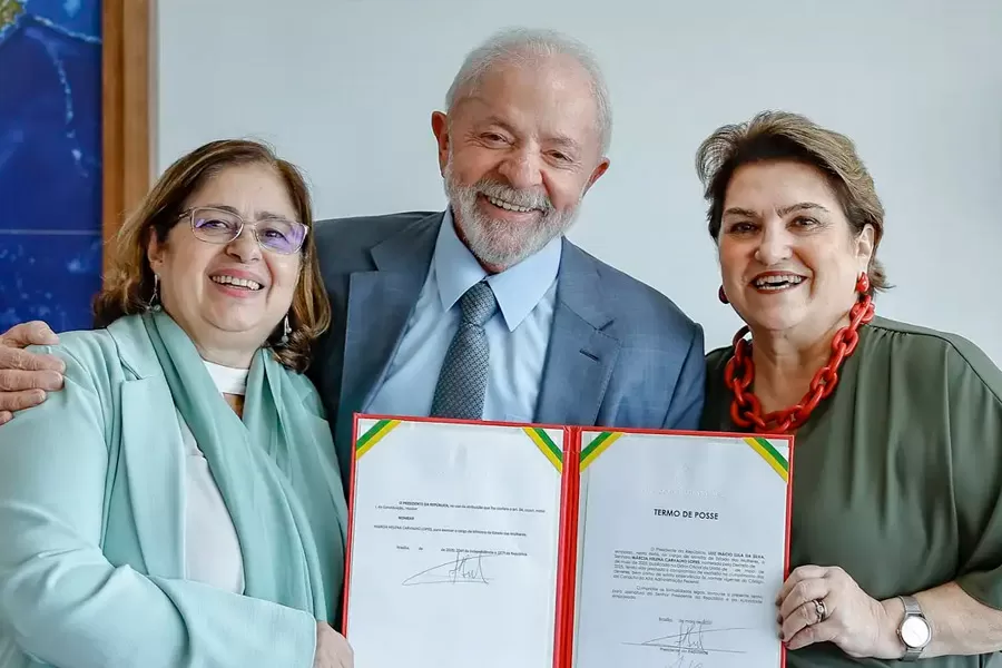 Lula empossa Márcia Lopes no Ministério das Mulheres