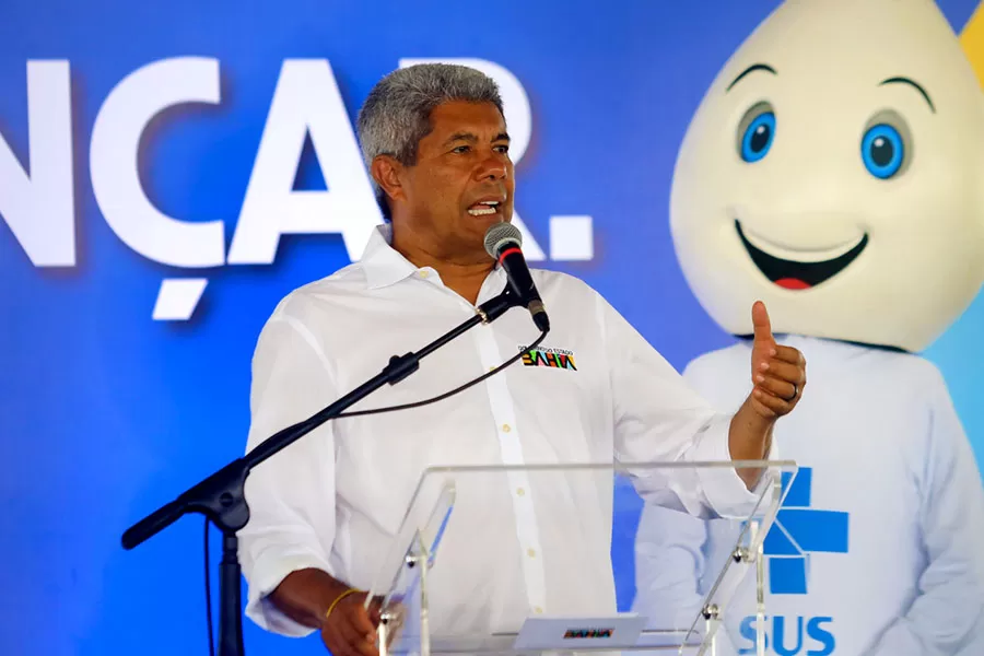 Governo da Bahia entrega 72 veículos à saúde e soma R$196 milhões em investimentos na frota