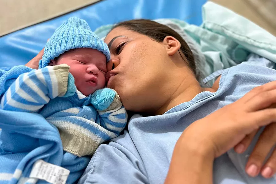 Medeiros Neto comemora o Mês das Mães: venha ver os primeiros momentos de vida dos bebês em um Vlog!