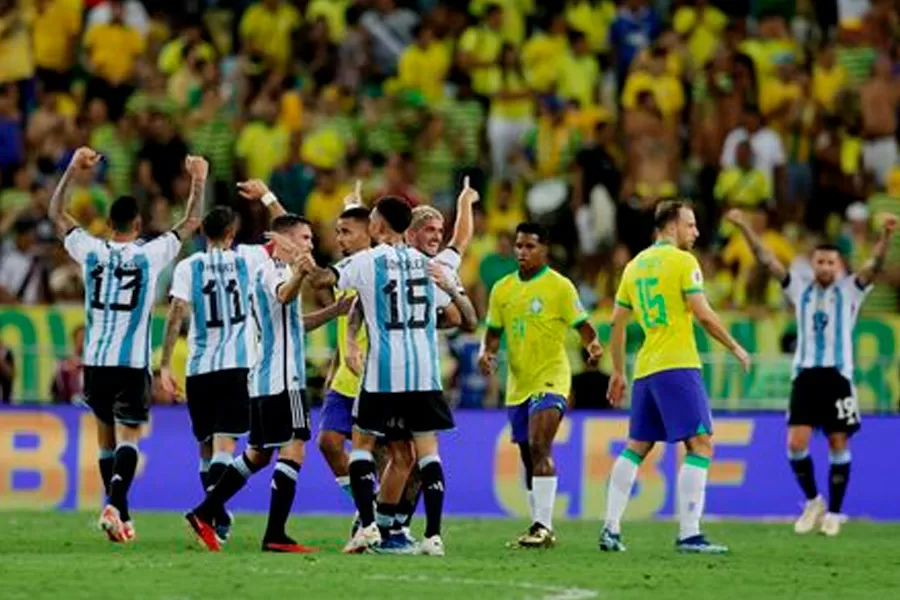 CBF anuncia Carlo Ancelotti como novo técnico da Seleção Brasileira