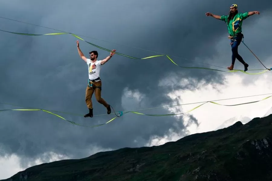Atleta baiano de Itamaraju é campeão mundial de slackline, com quebra de recorde Atleta baiano de Itamaraju é campeão mundial de slackline, com quebra de recorde