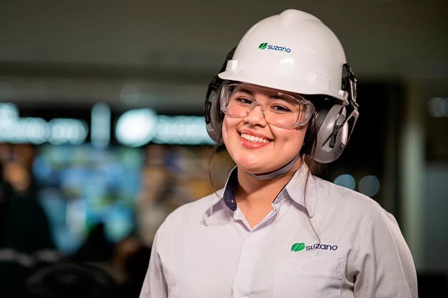 Suzano abre mais de 100 vagas para Programa de Estágio Técnico em sete estados do Brasil