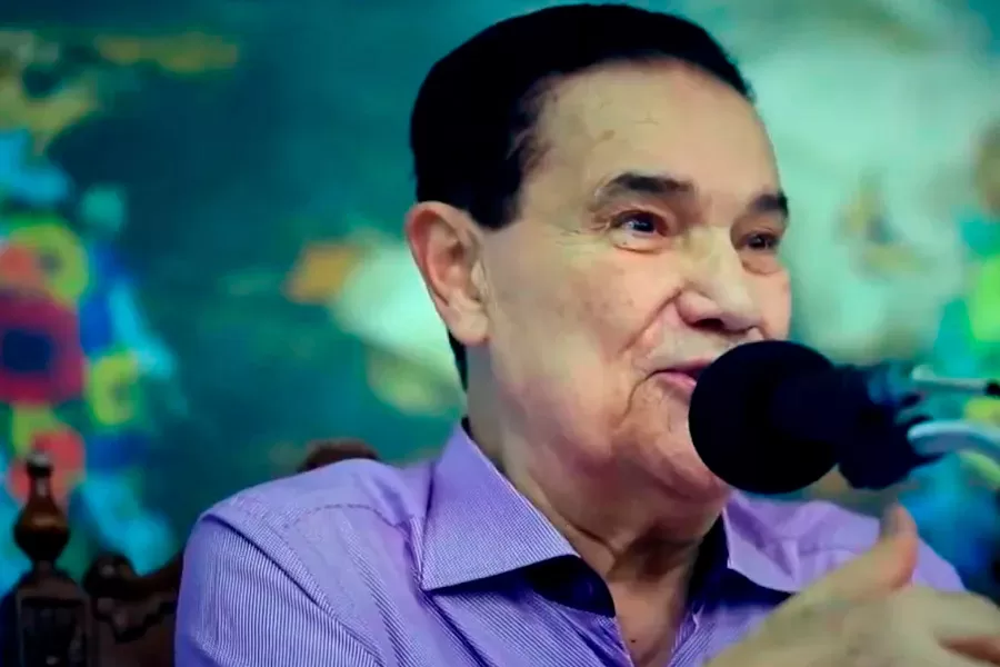 Divaldo Franco, um dos principais líderes espíritas do Brasil, morre aos 98 anos