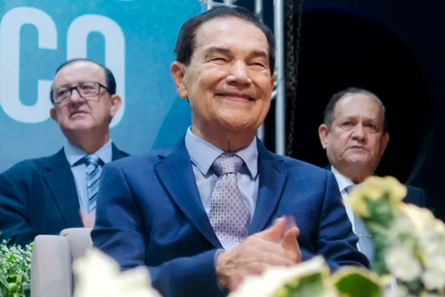 Divaldo Franco, um dos principais líderes espíritas do Brasil, morre aos 98 anos