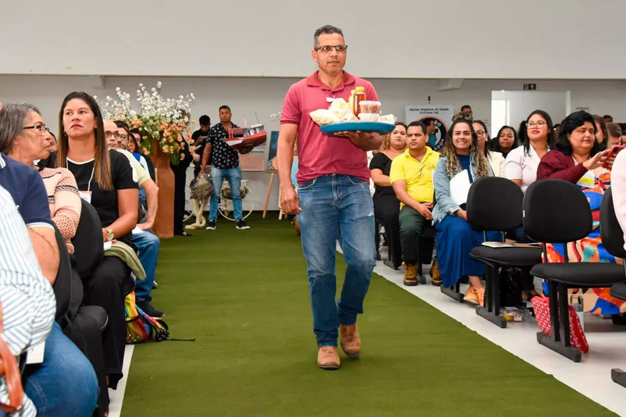 Teixeira de Freitas sedia etapa macrorregional da 5ª Conferência Estadual de Saúde da Trabalhadora e do Trabalhador