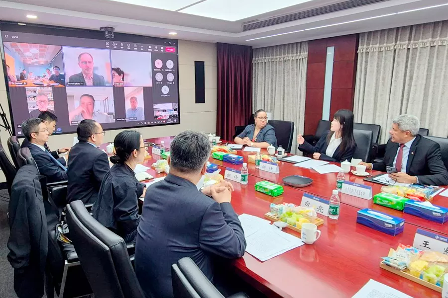 Na China, governador se reúne com acionistas da Concessionária Ponte Salvador - Itaparica