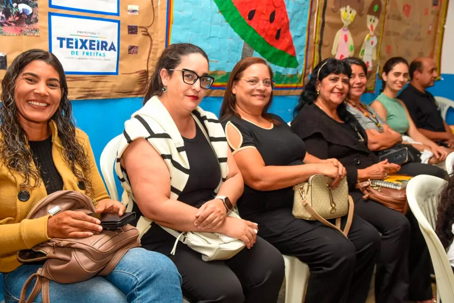 Prefeitura realiza capacitação para fortalecer a rede de proteção social e aprimorar os serviços do Bolsa Família Prefeitura realiza capacitação para fortalecer a rede de proteção social e aprimorar os serviços do Bolsa Família
