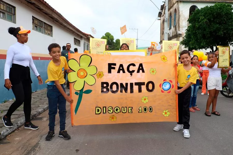 Mucuri fortalece ações da campanha “Faça Bonito” com caminhada educativa e mobilização intersetorial Mucuri fortalece ações da campanha “Faça Bonito” com caminhada educativa e mobilização intersetorial