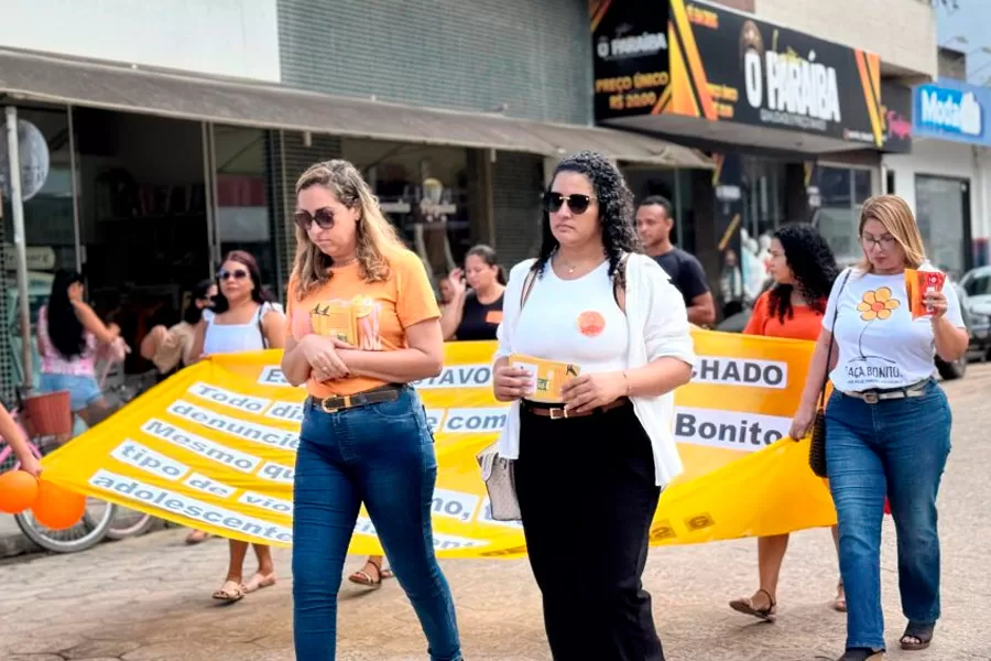 Caminhada em Itabatã reforça ações da campanha “Faça Bonito”, pela mobilização contra o abuso sexual infantil Caminhada em Itabatã reforça ações da campanha “Faça Bonito”, pela mobilização contra o abuso sexual infantil