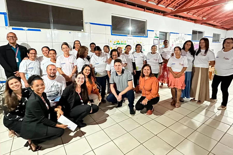 EJA Profissionalizante começa aulas com curso de Corte e Costura em Medeiros Neto