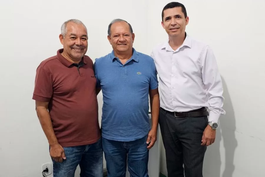 RETRAN em Itabatã é pauta entre Prefeitura, CIRETRAN e vereador Carlinhos da Ótica