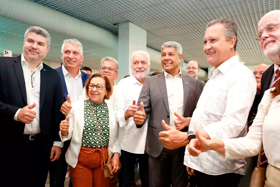 Governo do Estado articula investimentos históricos em portos com apoio do Governo Federal Governo do Estado articula investimentos históricos em portos com apoio do Governo Federal