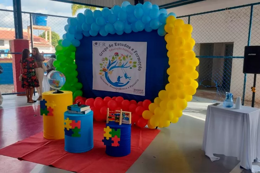 Encontro formativo aborda a Educação Inclusiva na rede pública de ensino em Mucuri
