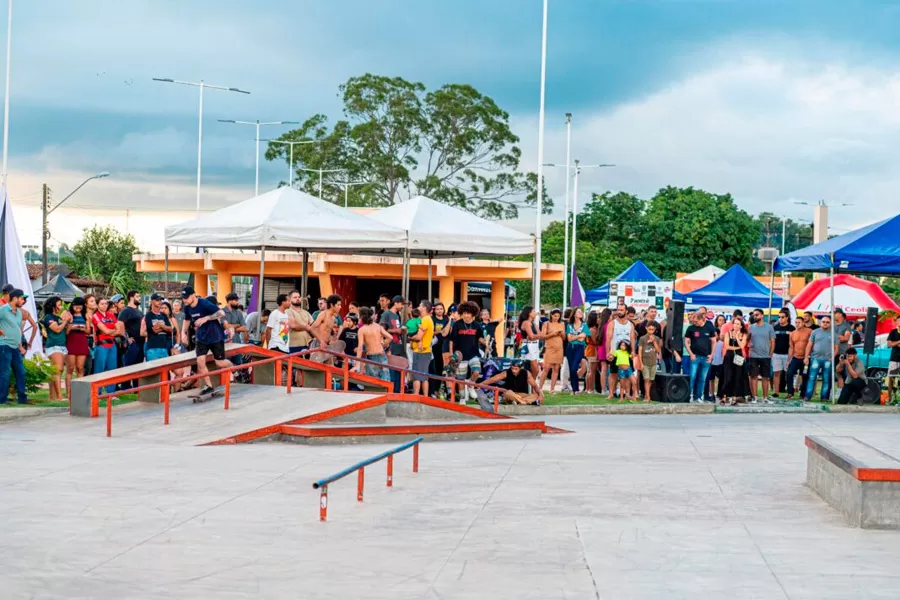 Texas Fera agita Teixeira de Freitas com rock, esportes radicais e celebração cultural
