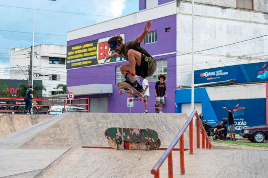 Texas Fera agita Teixeira de Freitas com rock, esportes radicais e celebração cultural