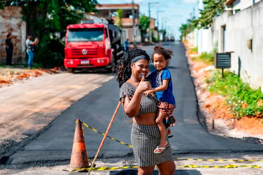 Prefeitura avança com obras de pavimentação no bairro Ulisses Guimarães