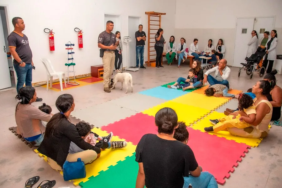 PET Terapia promove momentos de alegria, desenvolvimento e acolhimento no CER IV