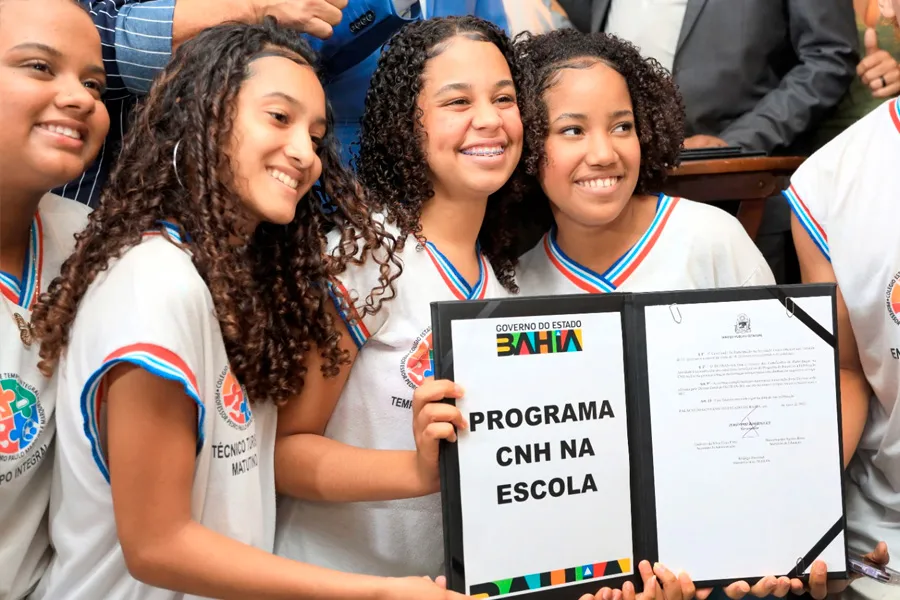 Estudantes da Rede Pública da Bahia podem se inscrever no CNH na Escola e CNH da Gente