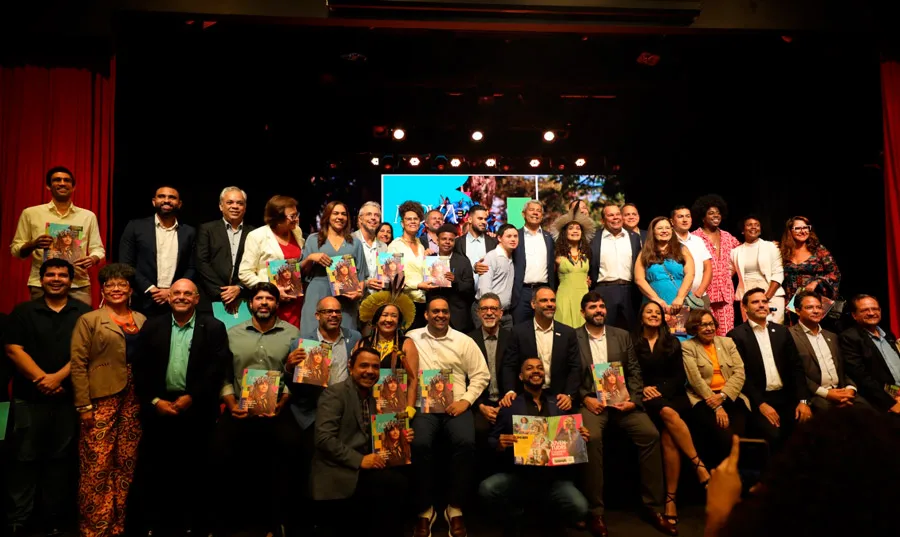 Revista Nova Bahia traz histórias de transformação e protagonismo popular em nova edição