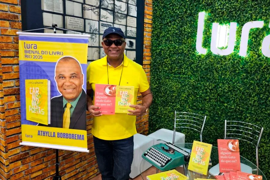 Athylla Borborema leva o Nordeste ao pódio da Bienal do Livro com “Carnaval dos Poetas”