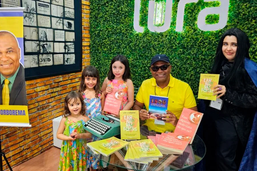 Athylla Borborema leva o Nordeste ao pódio da Bienal do Livro com “Carnaval dos Poetas”
