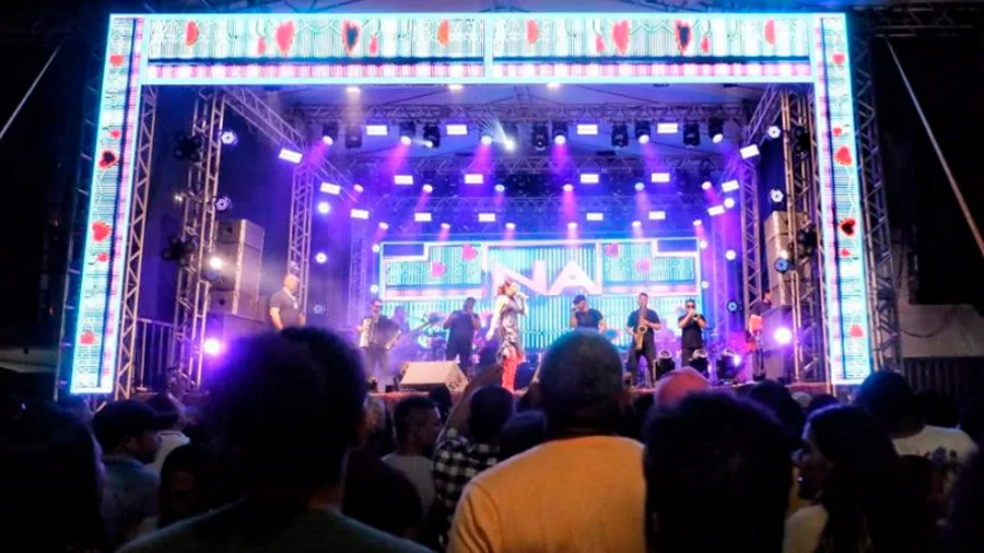 2º dia do Forró do Peroá bate recorde com show de Naiara Azevedo em Mucuri