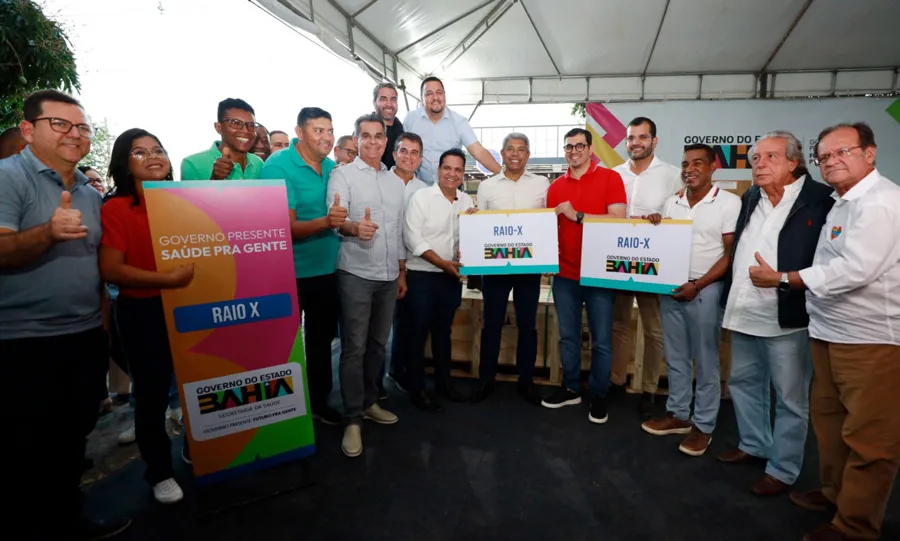 Governo do Estado reforça saúde de Bom Jesus da Lapa com entrega de equipamentos Governo do Estado reforça saúde de Bom Jesus da Lapa com entrega de equipamentos