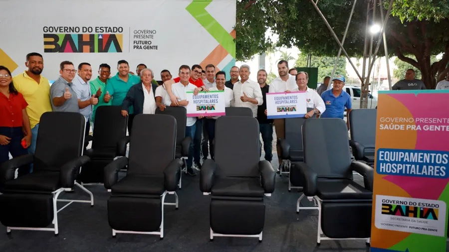 Governo do Estado reforça saúde de Bom Jesus da Lapa com entrega de equipamentos Governo do Estado reforça saúde de Bom Jesus da Lapa com entrega de equipamentos